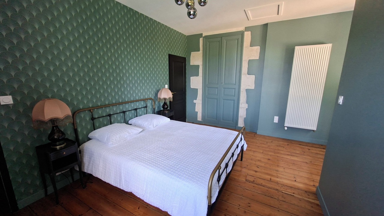 Photo of Bedroom in Lucon
