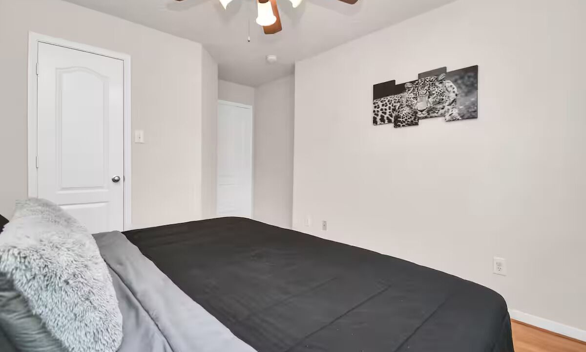 Photo of Bedroom in Fairbanks
