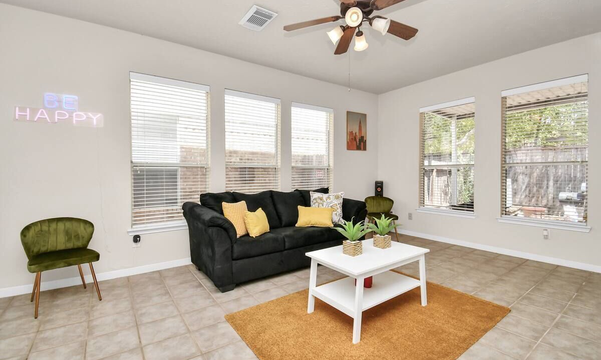 Photo of Livingroom in Fairbanks
