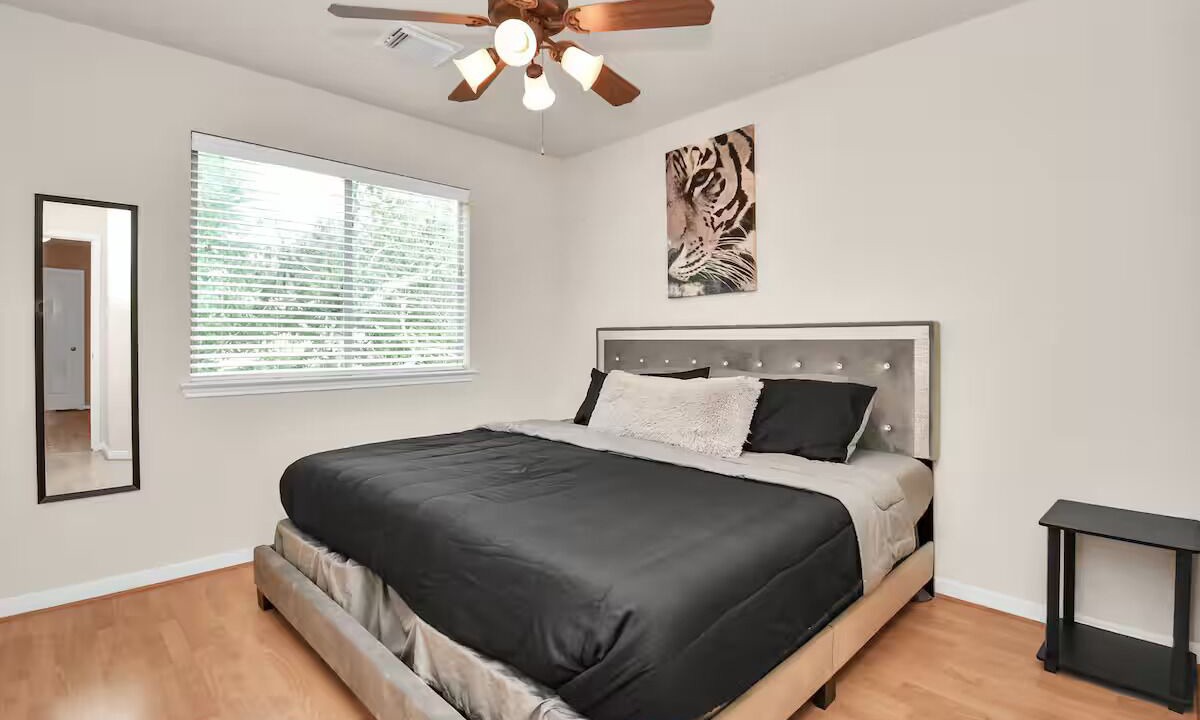 Photo of Bedroom in Fairbanks