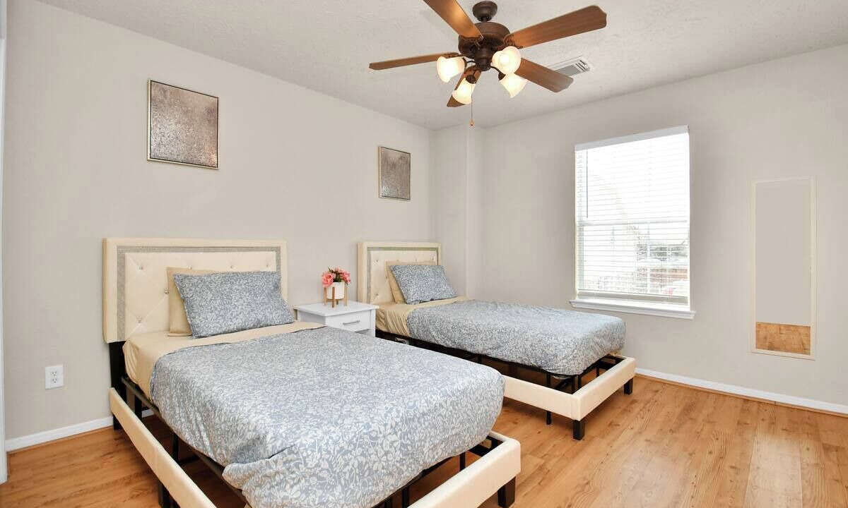 Photo of Bedroom in Fairbanks