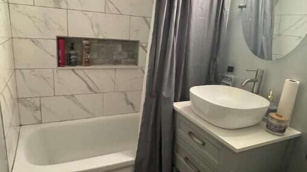 Photo of Bathroom in Thornton