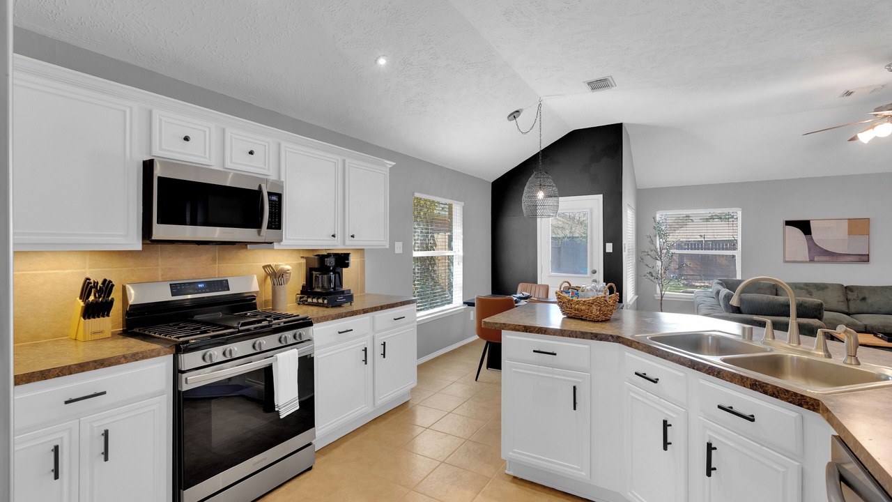 Photo of Kitchen in Spring