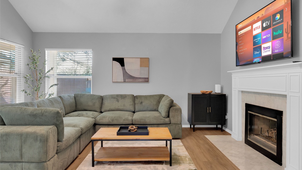 Photo of Livingroom in Spring