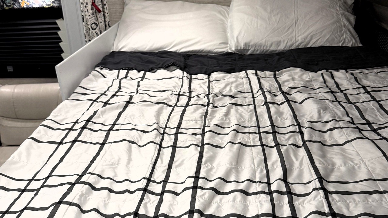 Photo of Bedroom in Noble