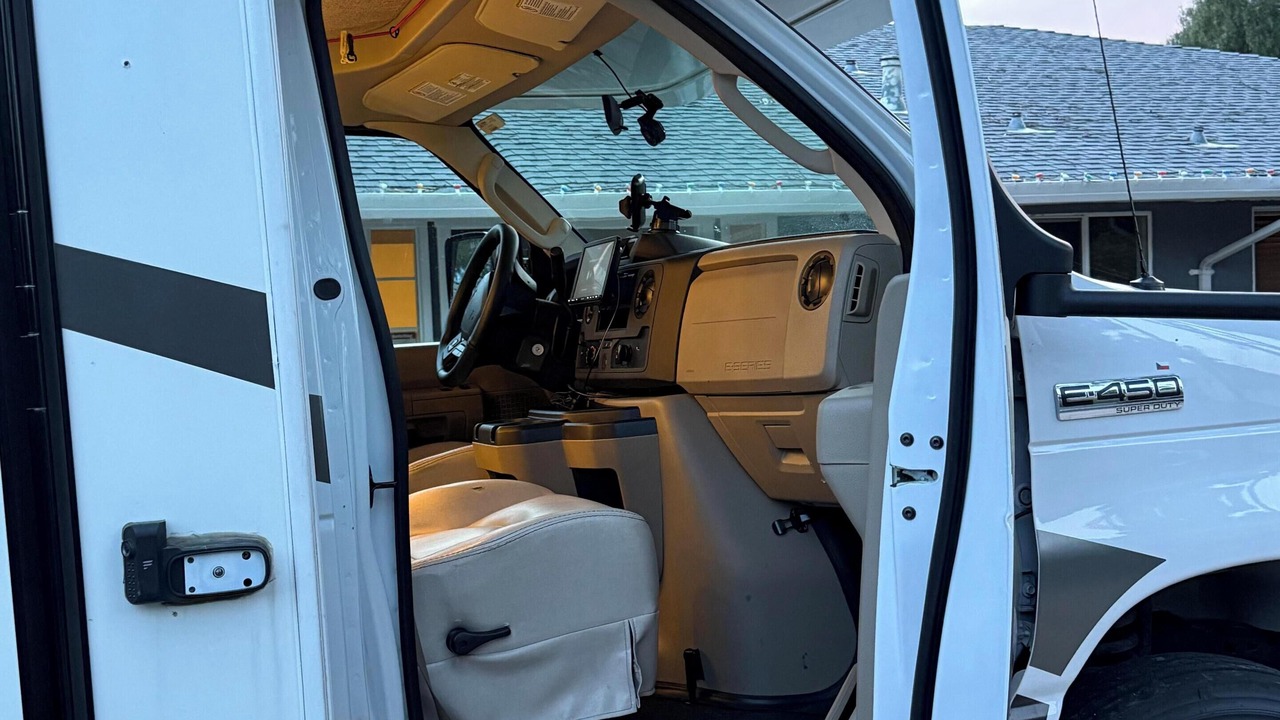 Photo of Others in Noble