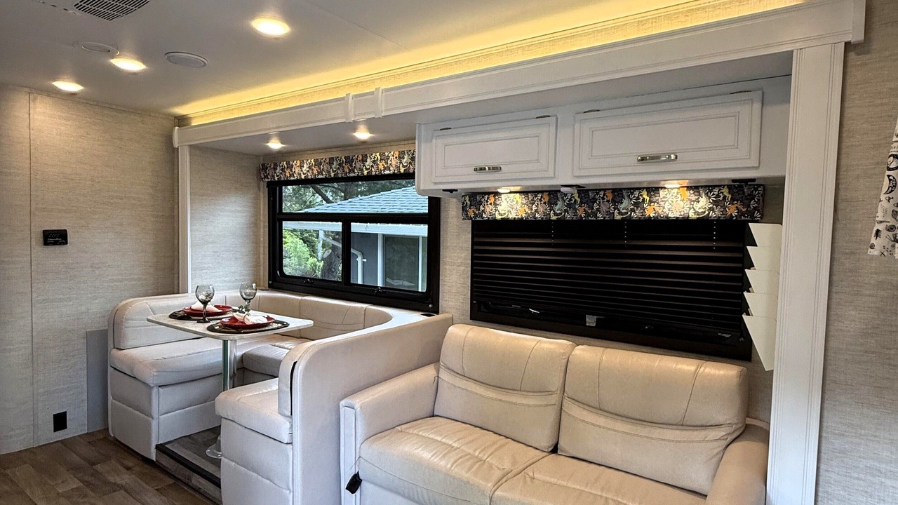 Photo of Livingroom in Noble