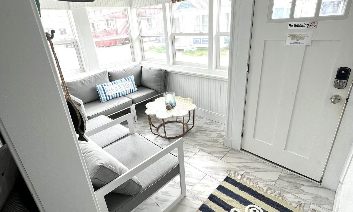 Photo of Livingroom in Hampton