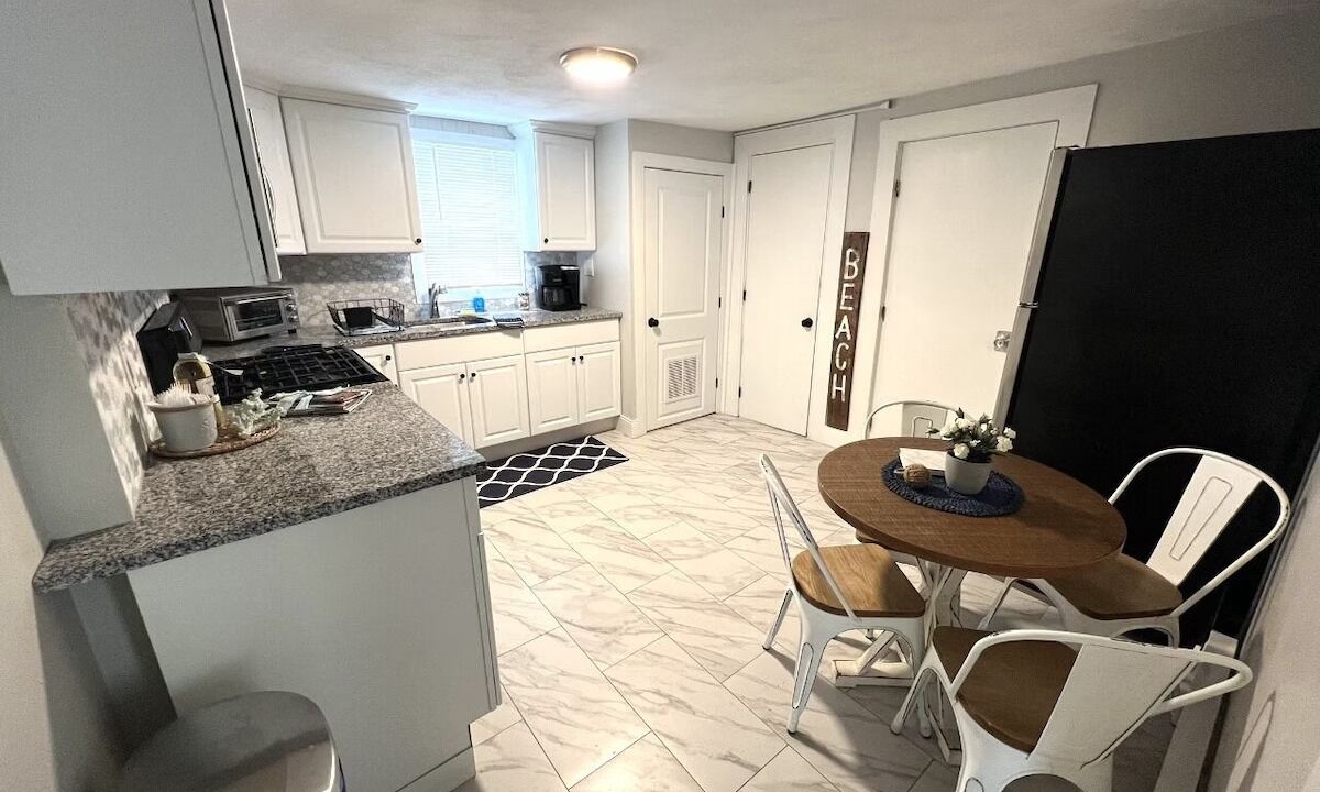 Photo of Kitchen in Hampton