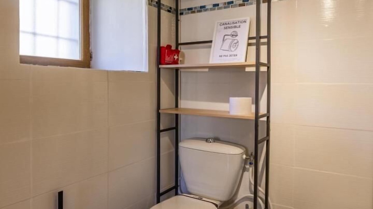 Photo of Bathroom in Corbel