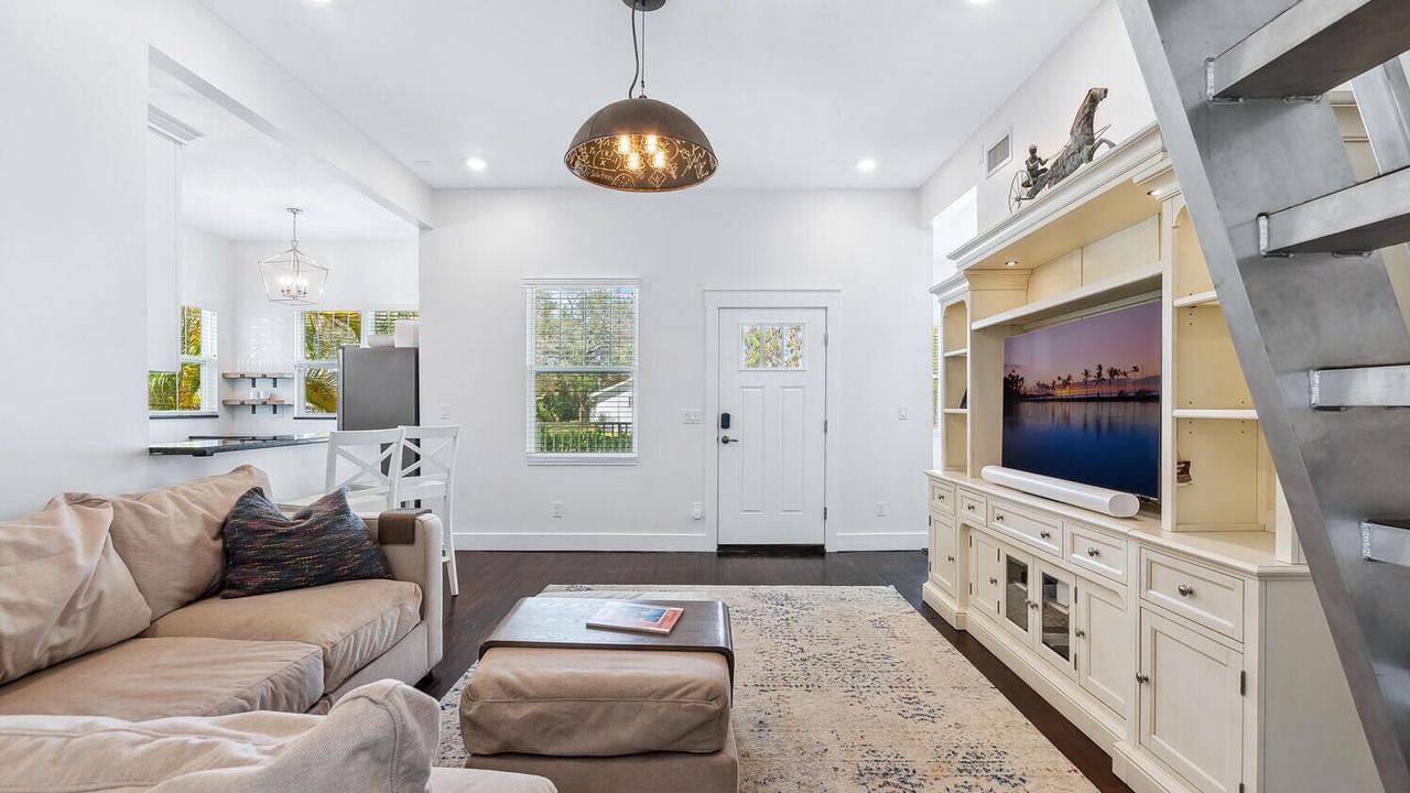 Photo of Livingroom in Laurel Park