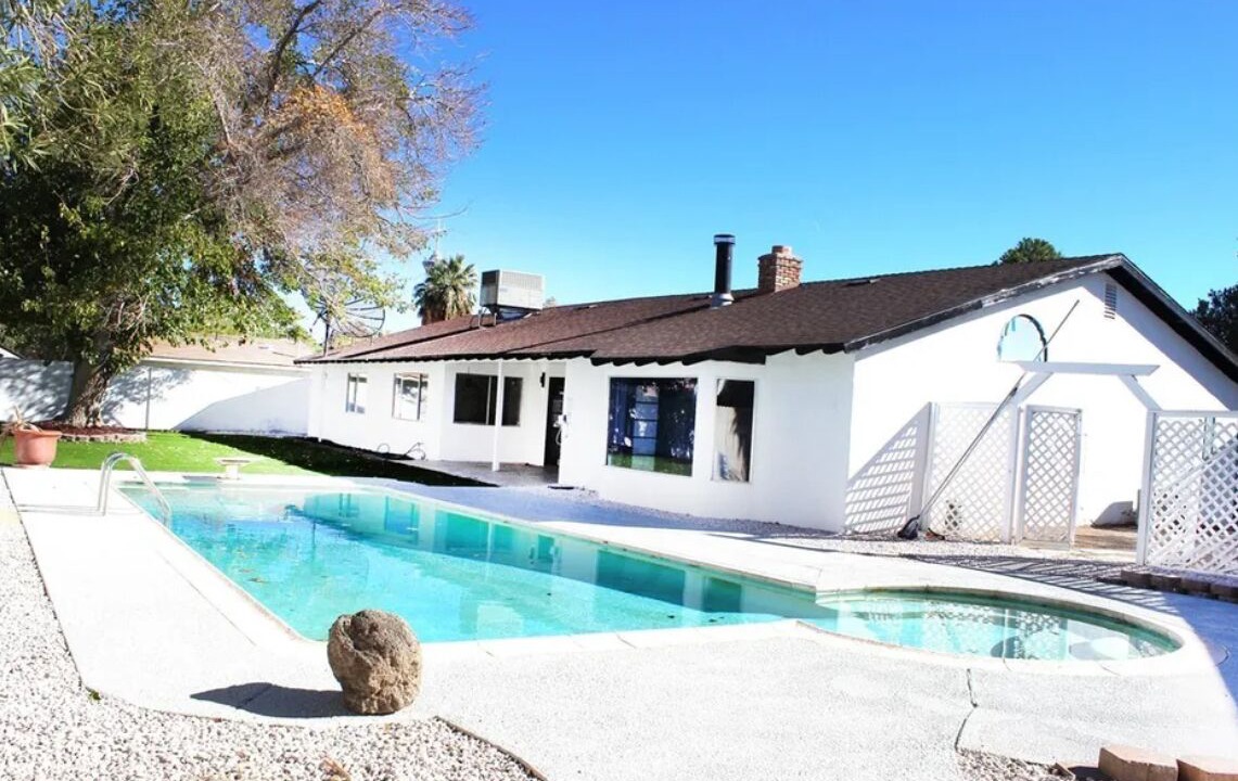 Photo of Outdoor in McNeil Estates
