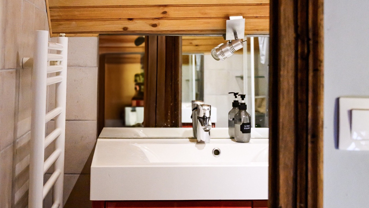 Photo of Bathroom in Chenou