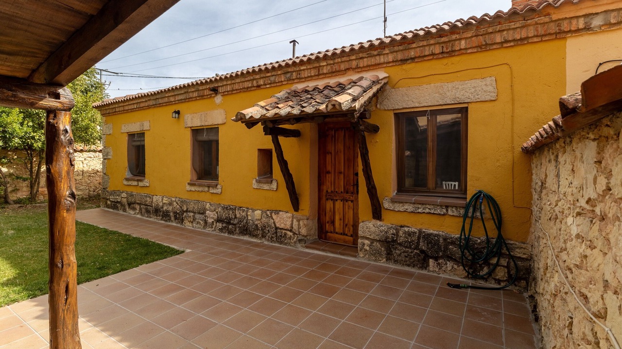 Photo of Outdoor in Orejana