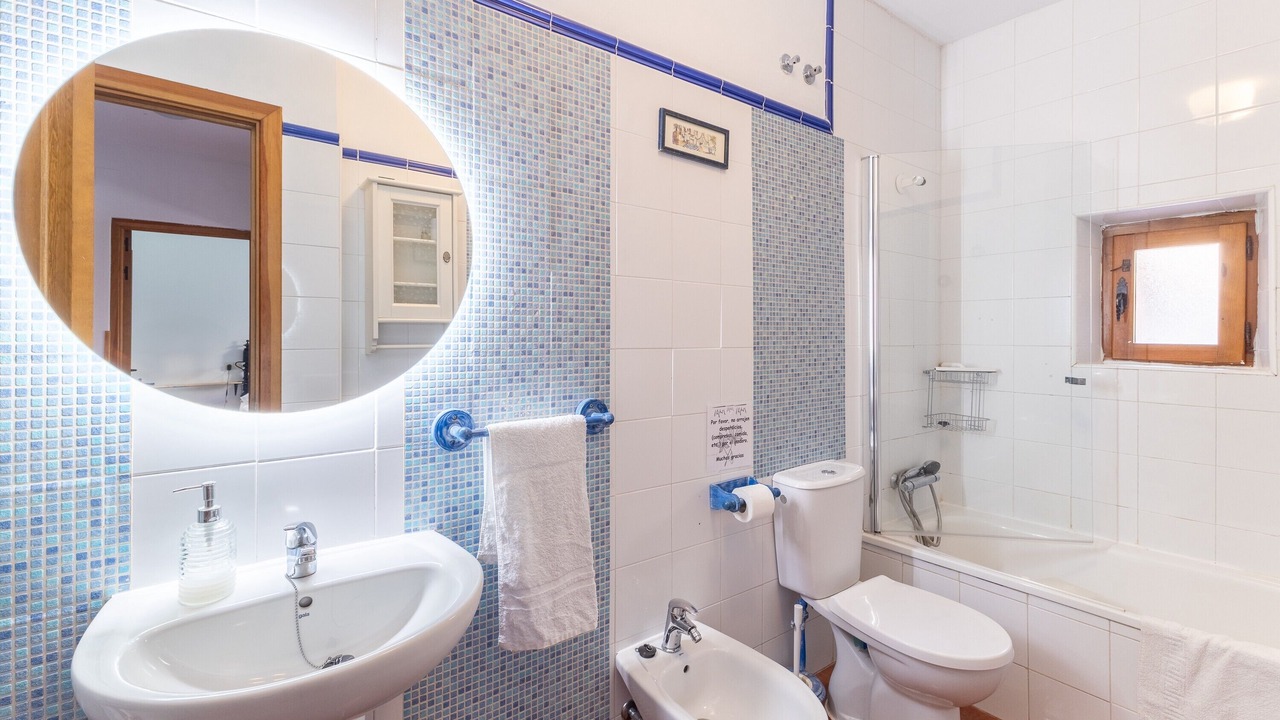 Photo of Bathroom in Orejana
