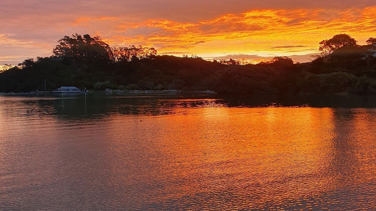 Photo of Others in Russell