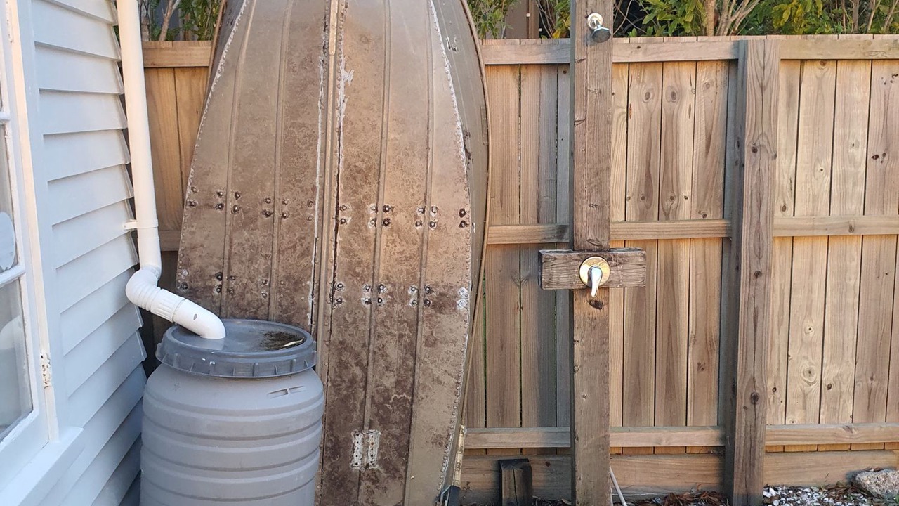 Photo of Others in Russell