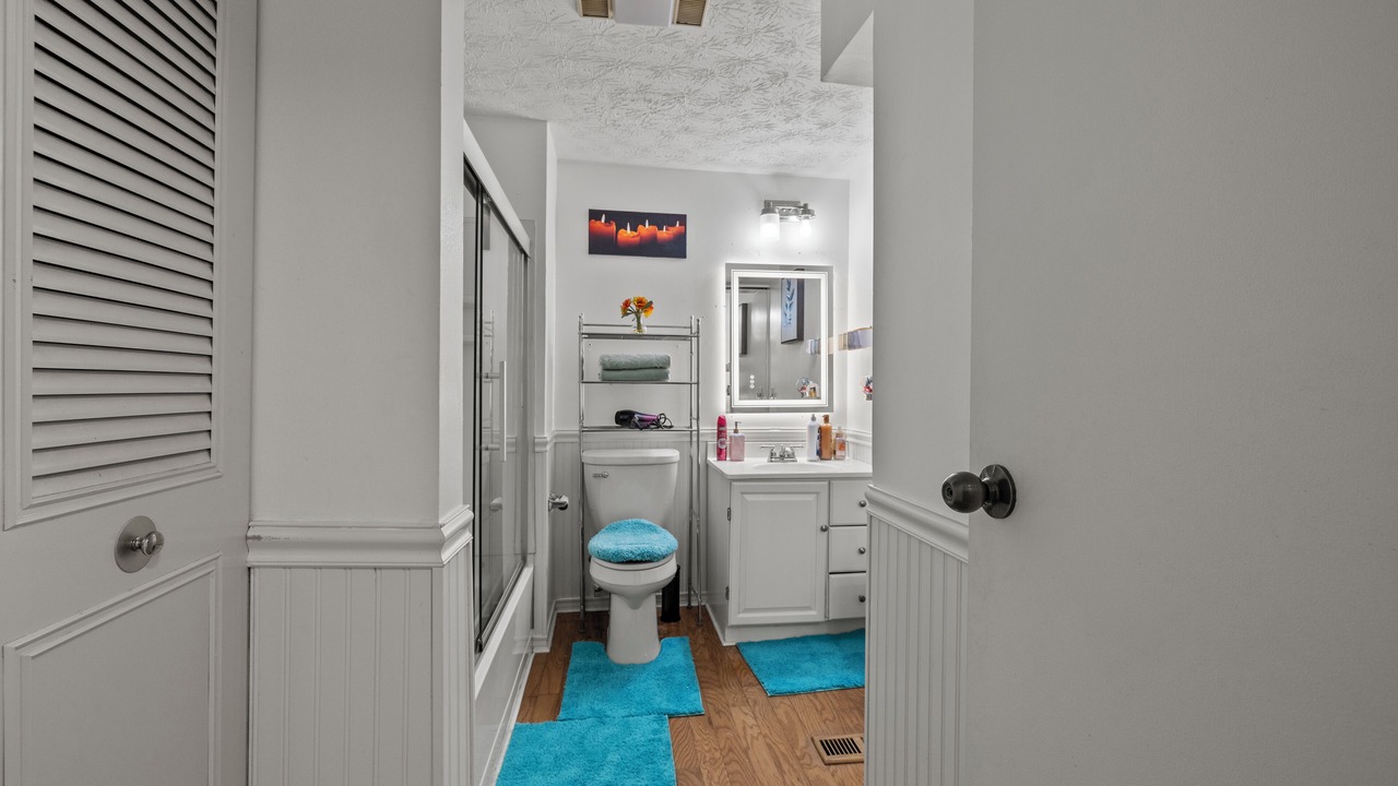 Photo of Bathroom in West Columbus