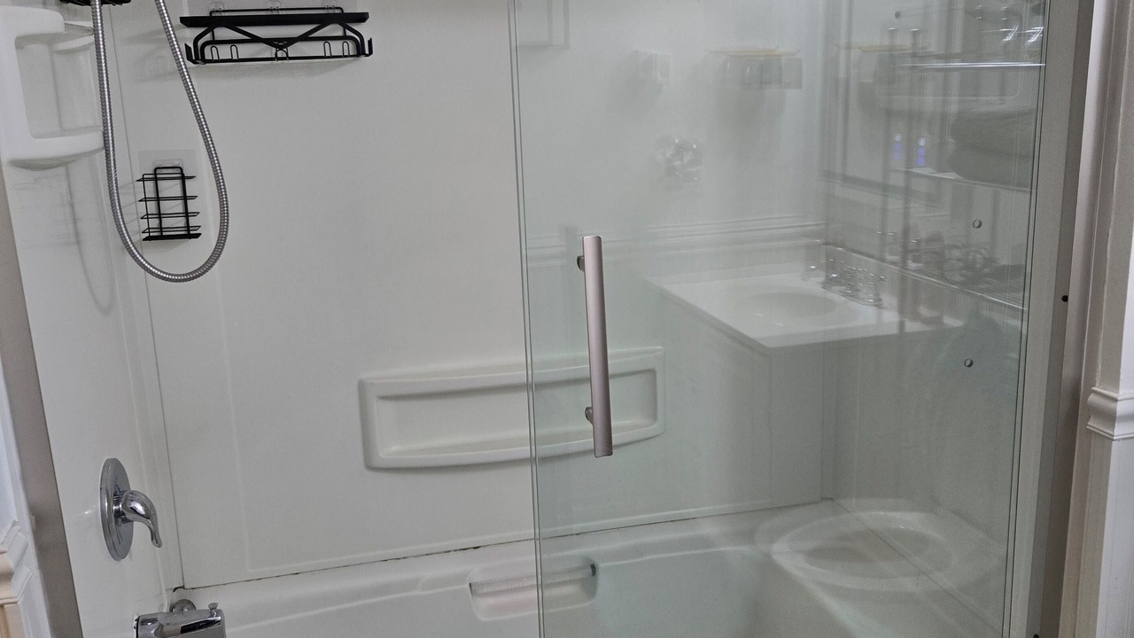 Photo of Bathroom in West Columbus