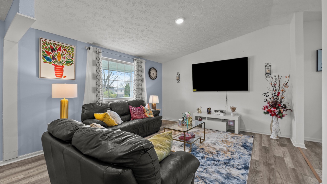 Photo of Livingroom in West Columbus