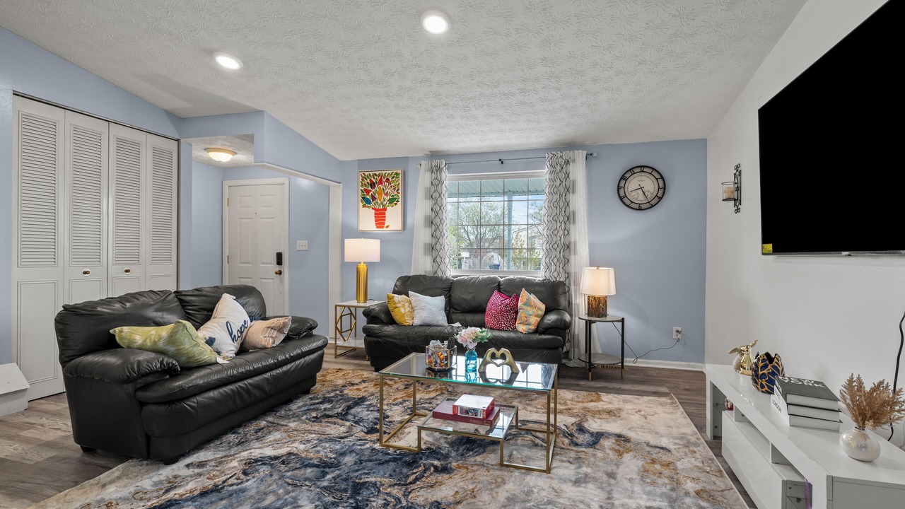 Photo of Livingroom in West Columbus