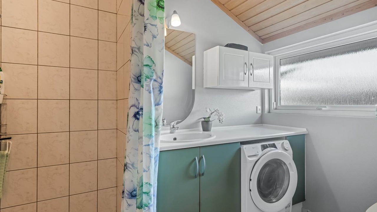 Photo of Bathroom in Hvalpsund