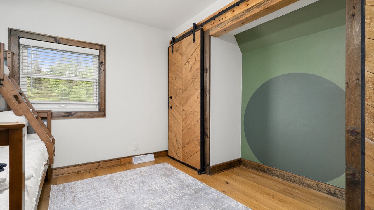 Photo of Others in Skaneateles