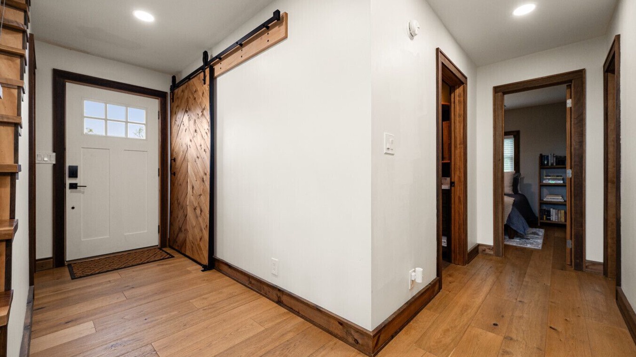 Photo of Others in Skaneateles