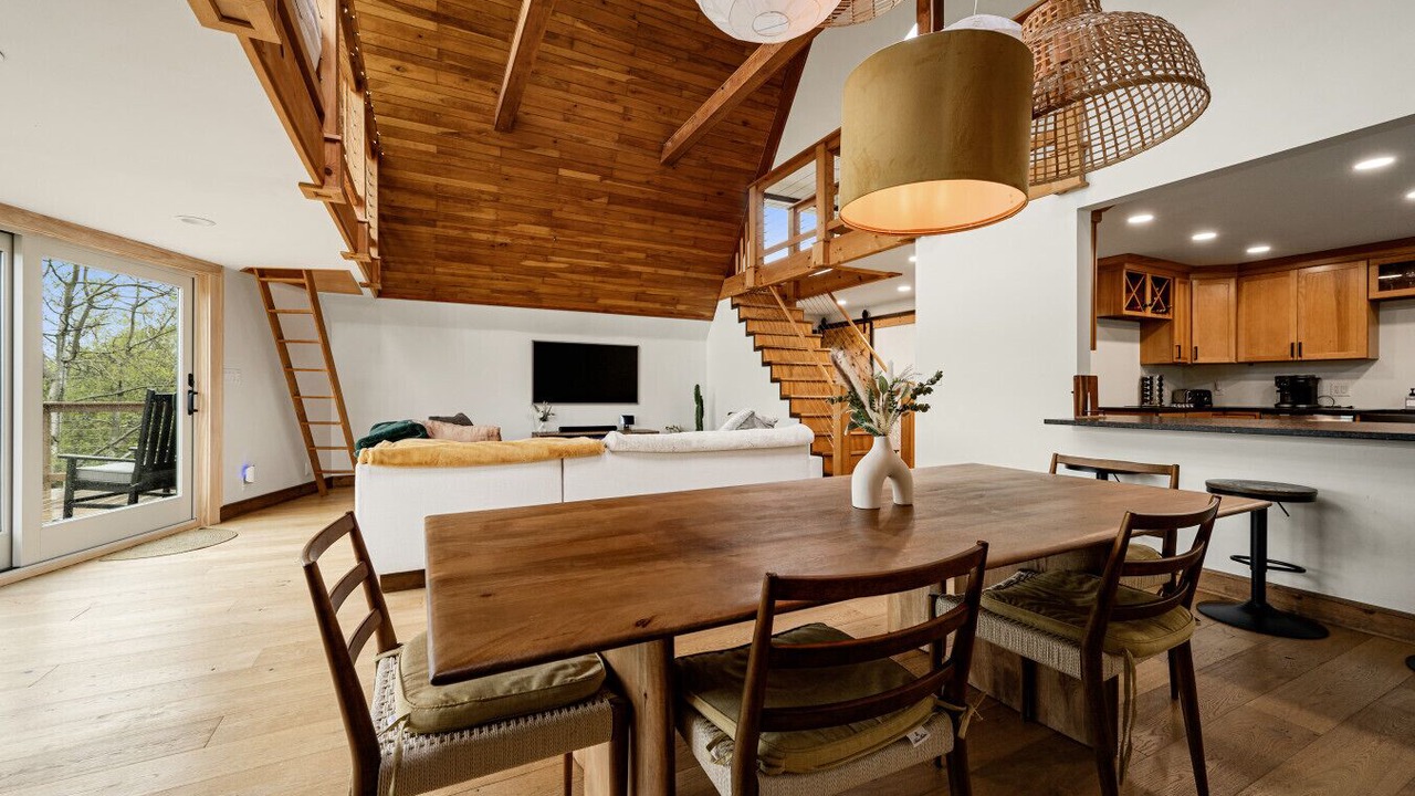 Photo of Bedroom in Skaneateles