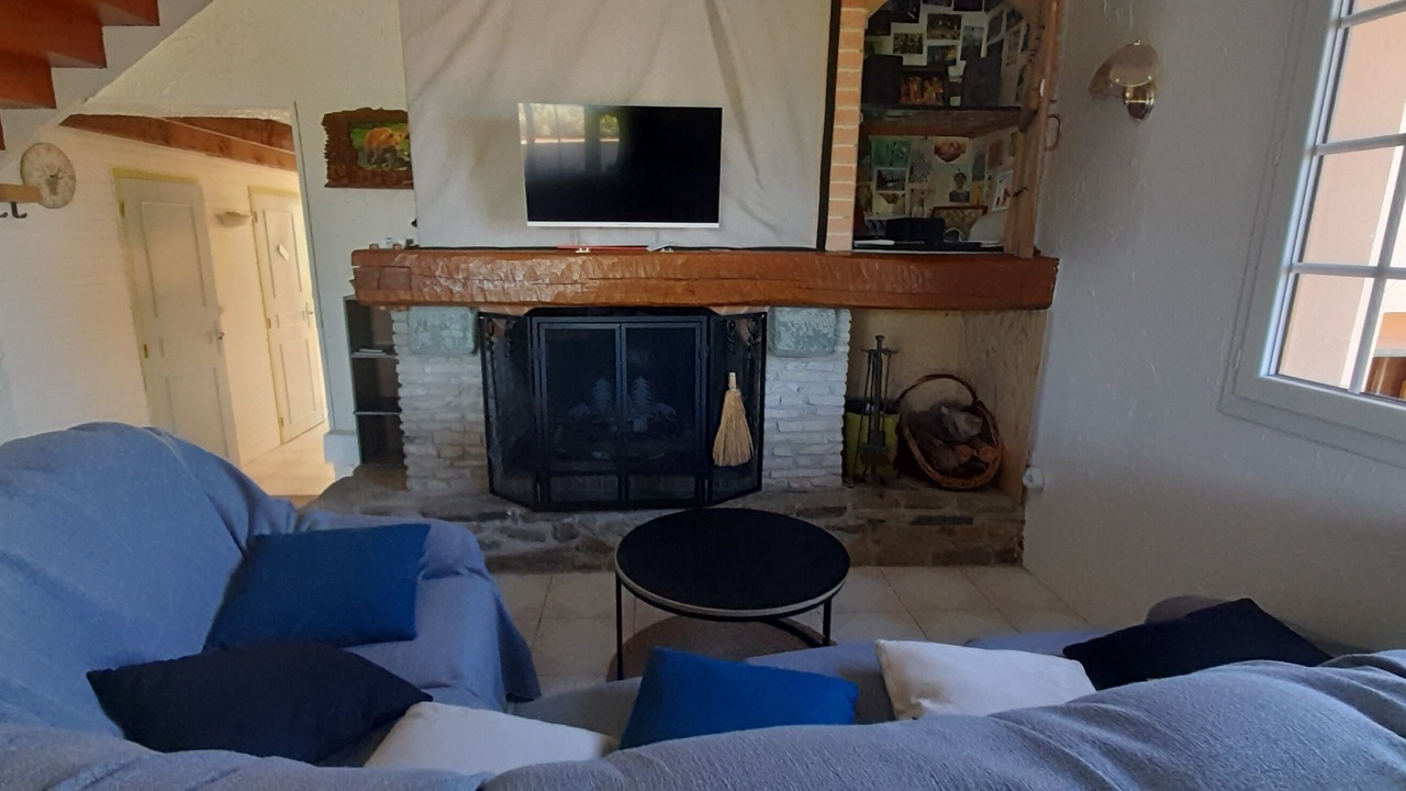 Photo of Livingroom in Ossun-ez-Angles