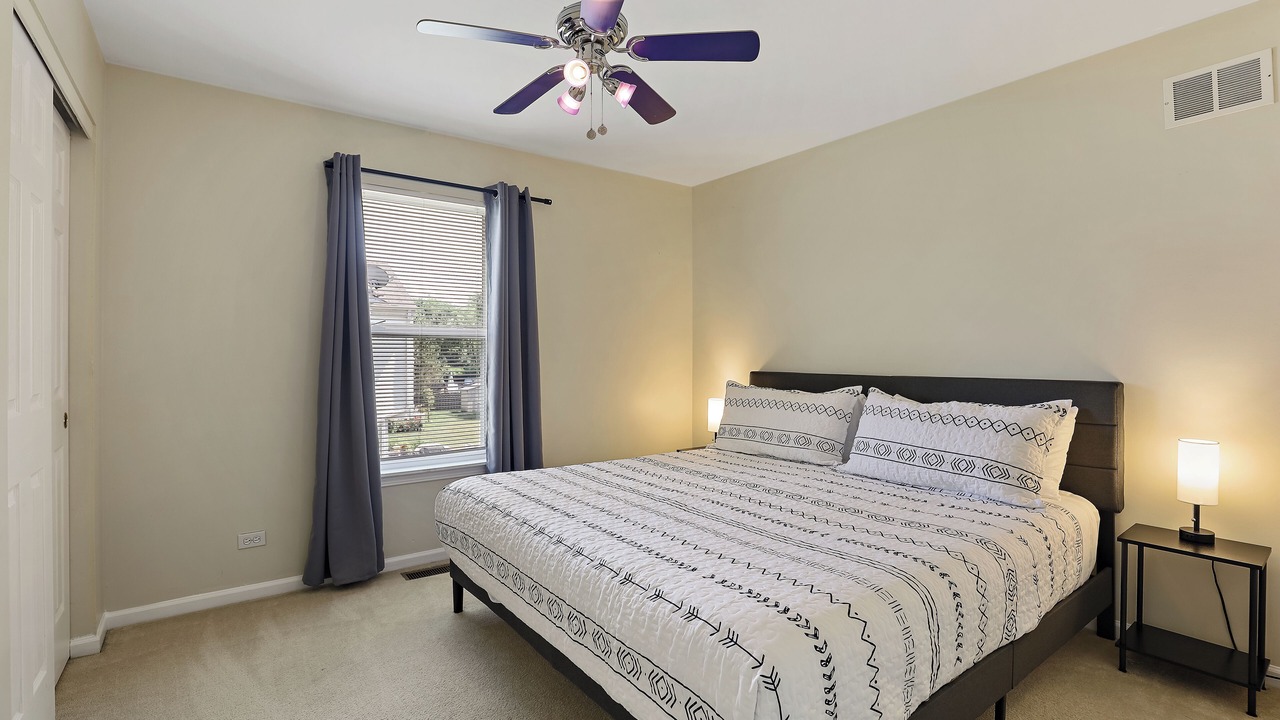 Photo of Bedroom in Aurora