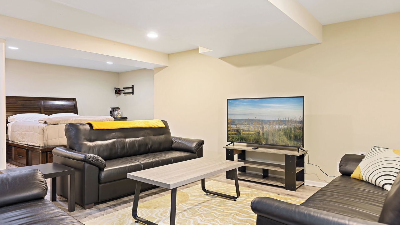 Photo of Bedroom in Aurora