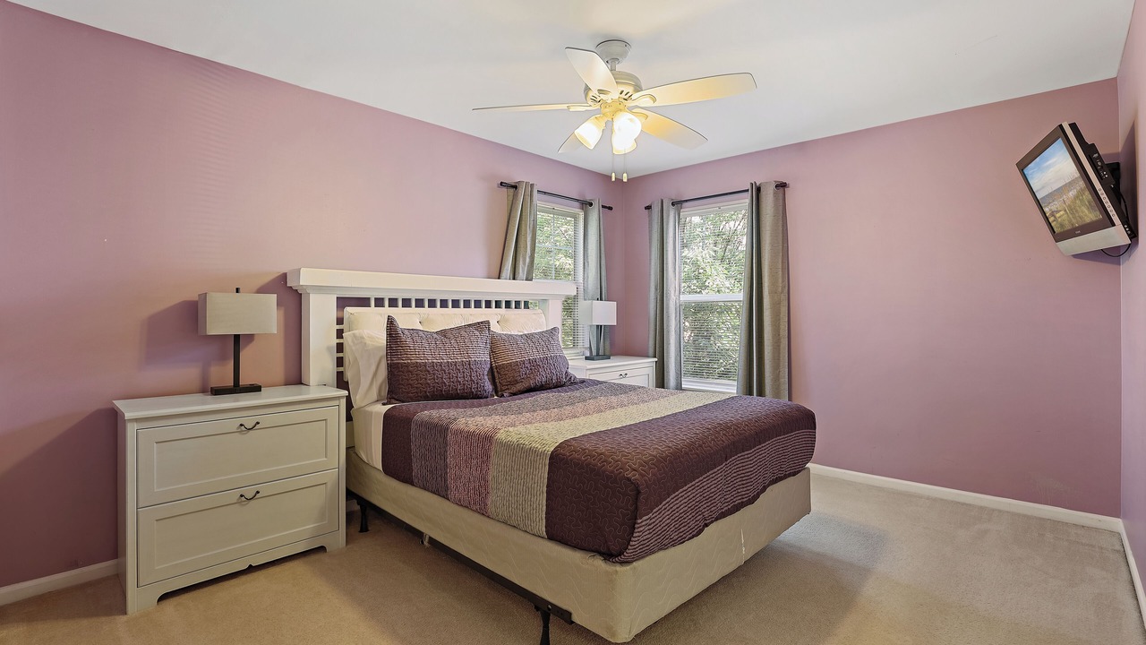 Photo of Bedroom in Aurora