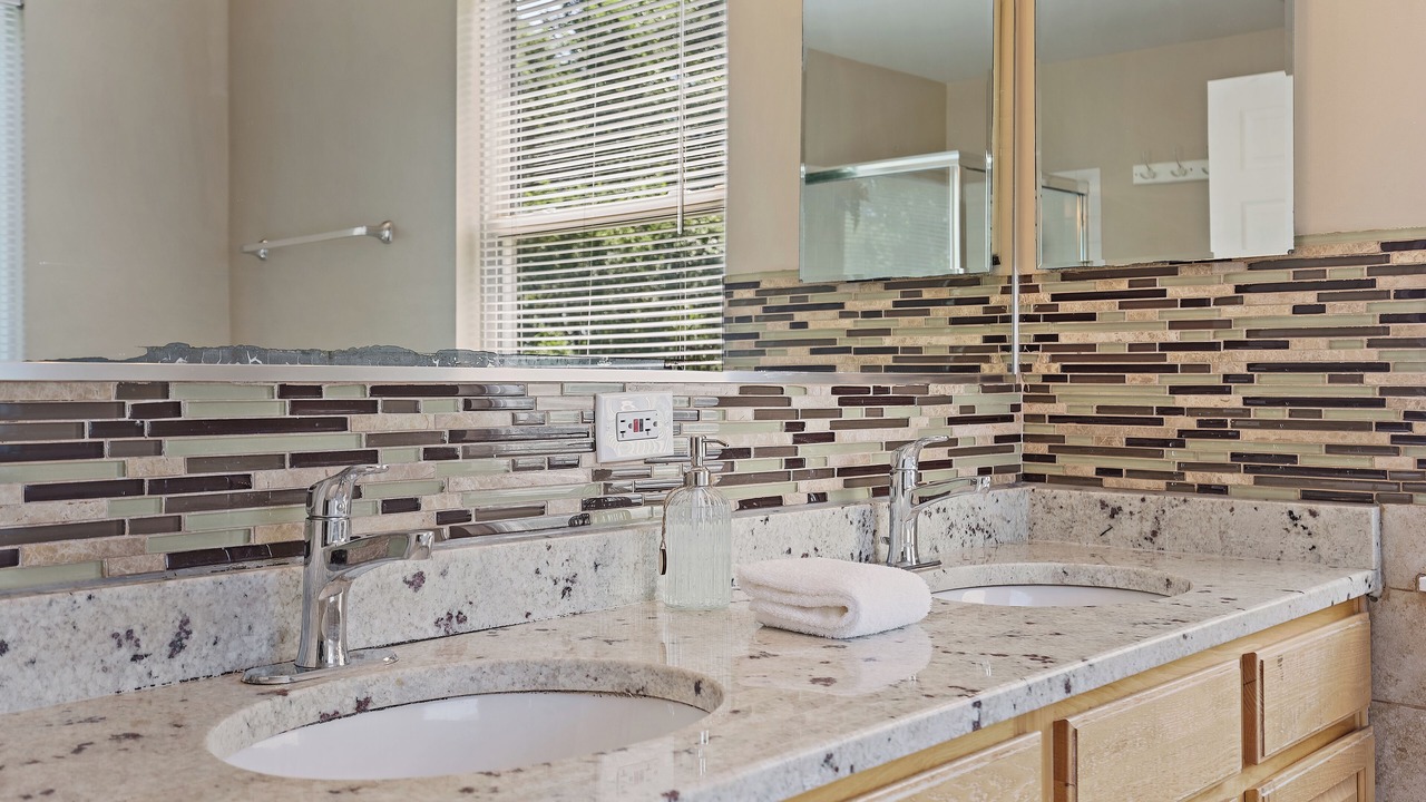 Photo of Bathroom in Aurora