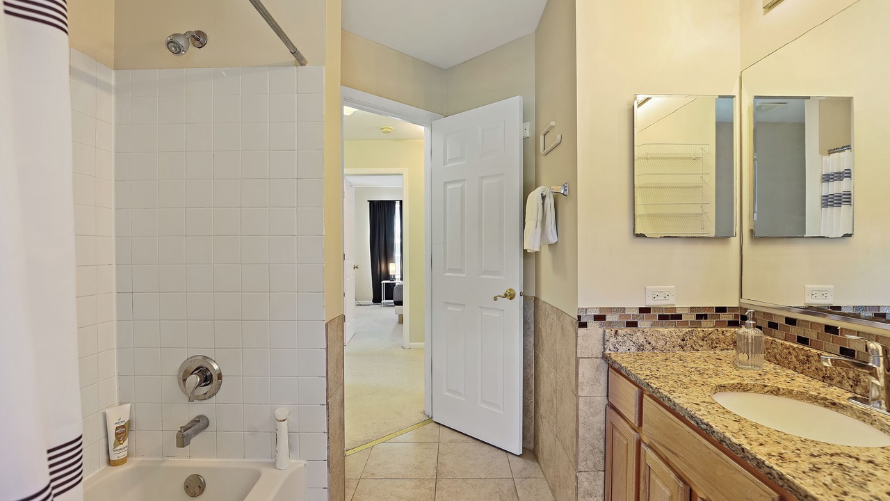 Photo of Bathroom in Aurora