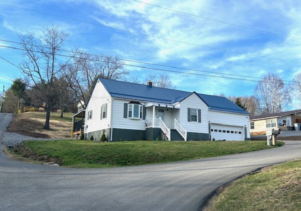 Photo of Outdoor in Bluewell