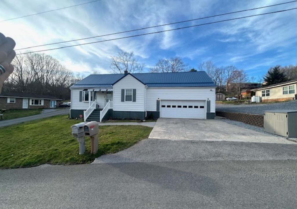 Photo of Outdoor in Bluewell