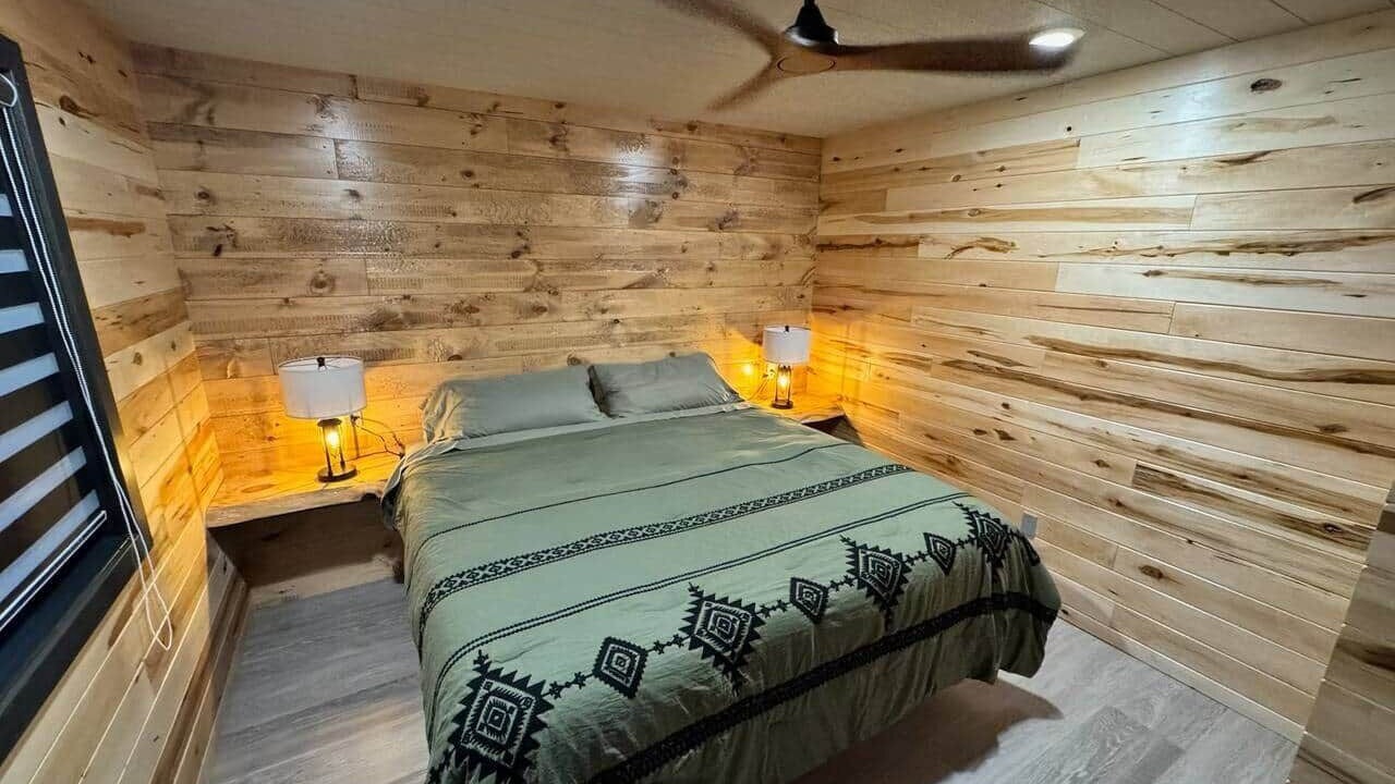 Photo of Bedroom in Cook