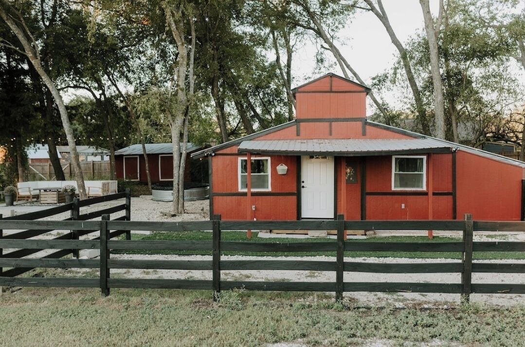Photo of Outdoor in Red Oak