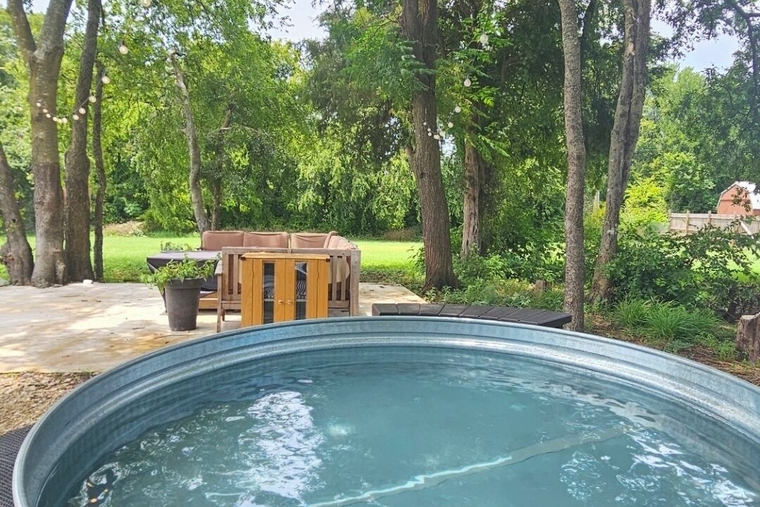 Photo of Outdoor in Red Oak