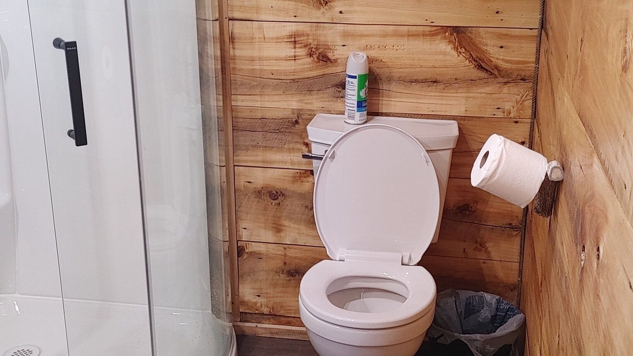 Photo of Bathroom in Woodson County