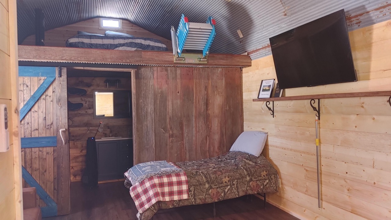 Photo of Bedroom in Woodson County