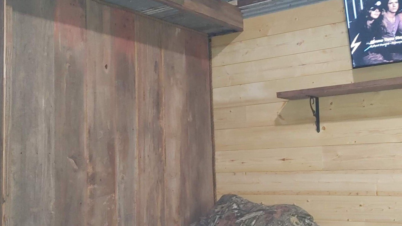 Photo of Bedroom in Woodson County