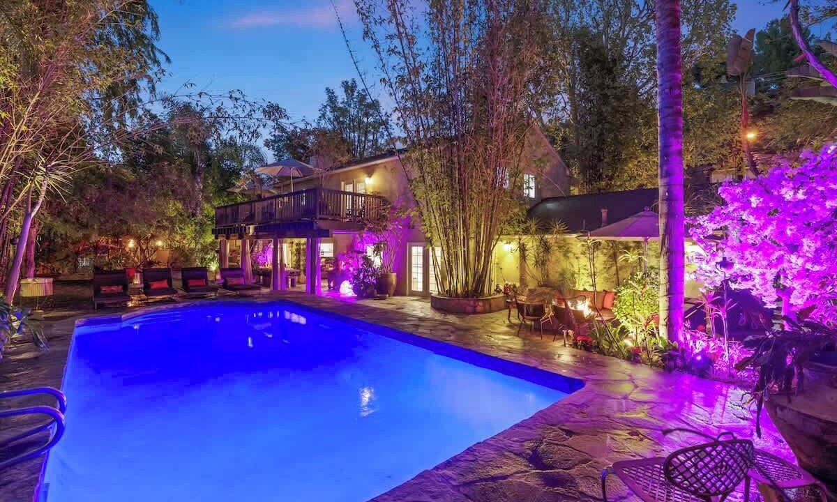 Photo of Outdoor in Encino