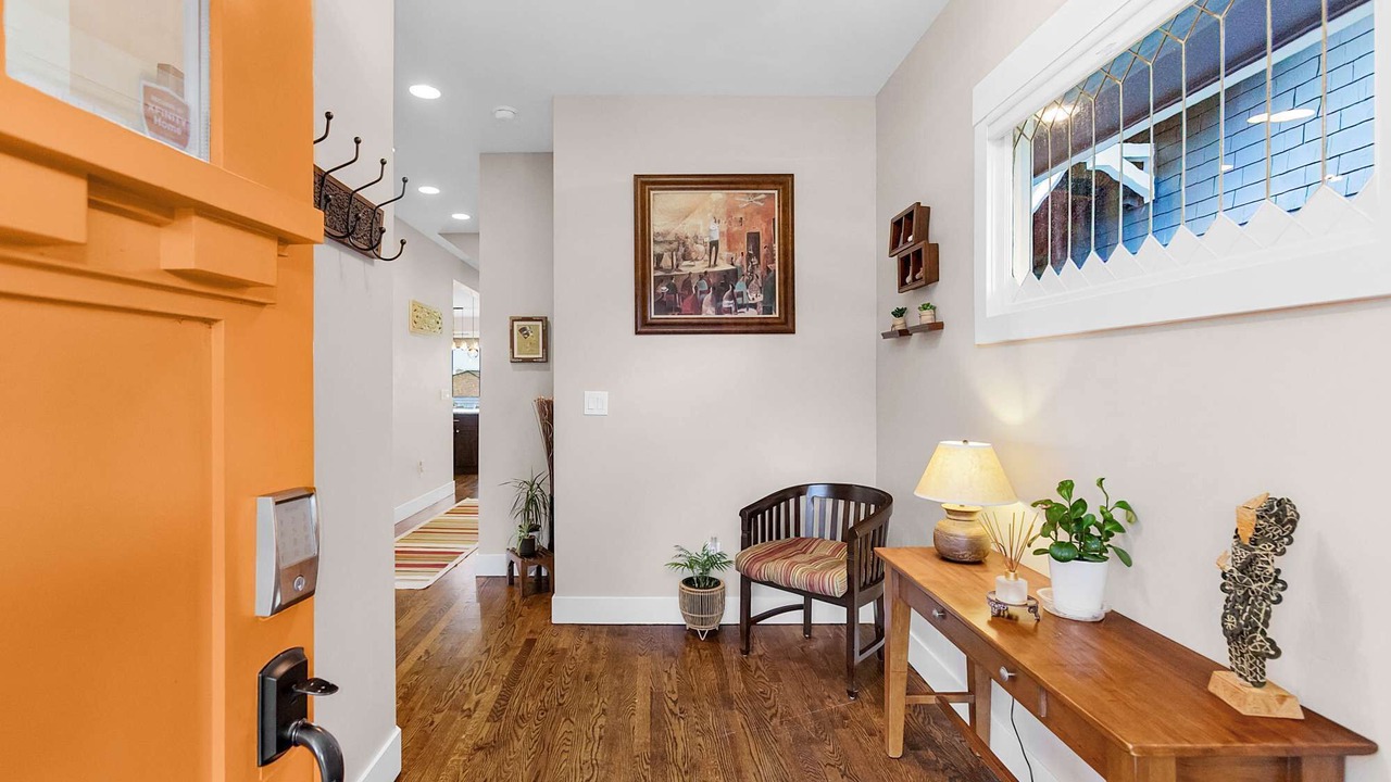 Photo of Others in Madrona