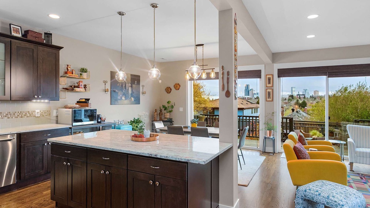 Photo of Others in Madrona