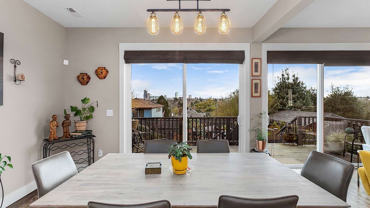 Photo of Others in Madrona