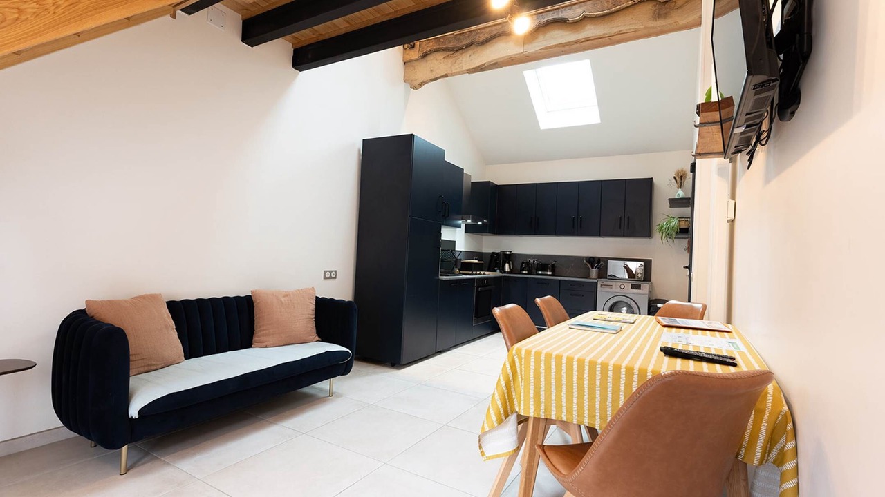 Photo of Others in La Madelaine-sous-Montreuil