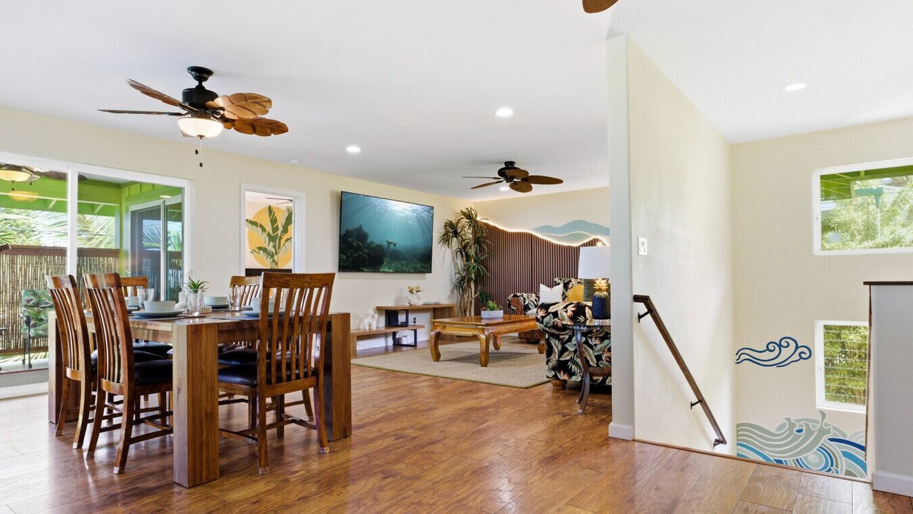 Photo of Others in Kahaluu Bay