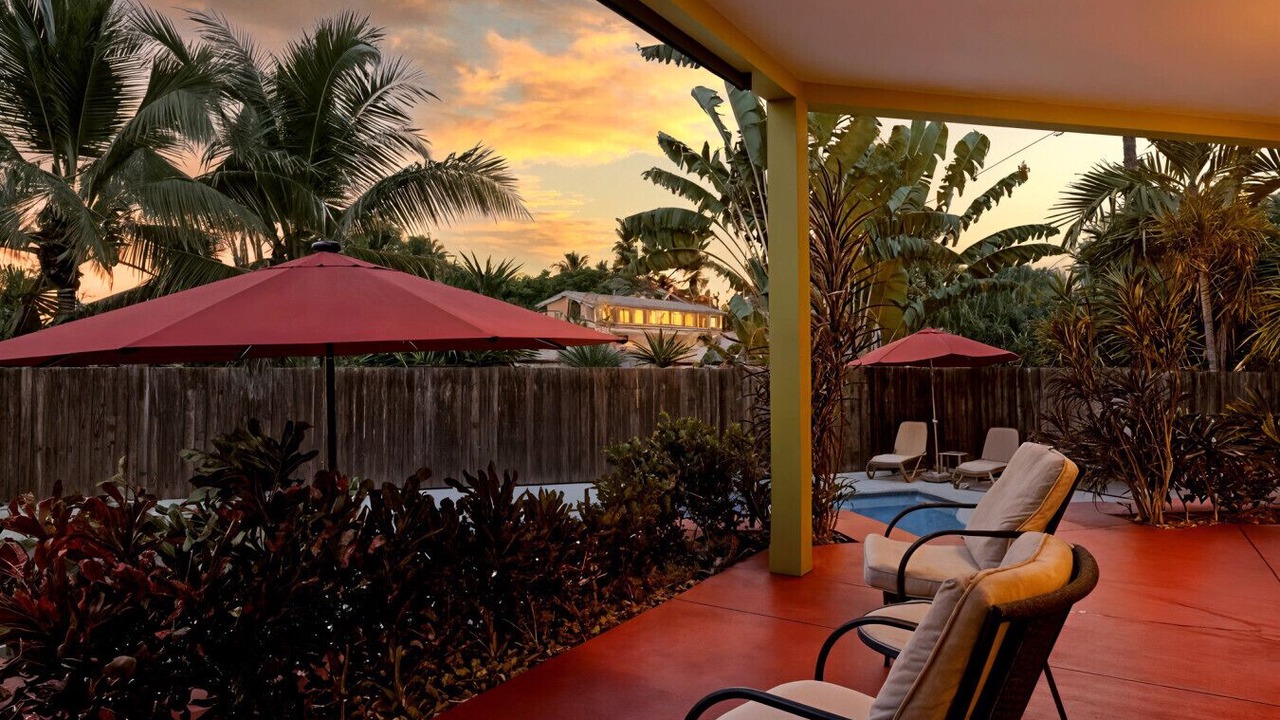 Photo of Patio Balcony in Kahaluu Bay